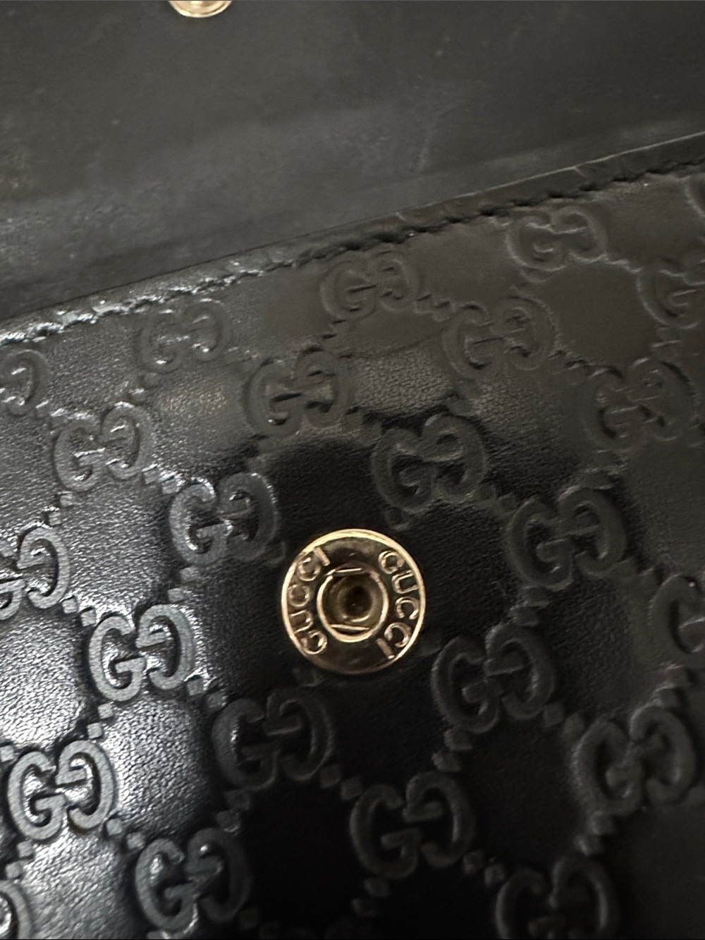 Gucci Black Embossed GG Leather Wallet. PREOWNED. - Picture 9 of 15